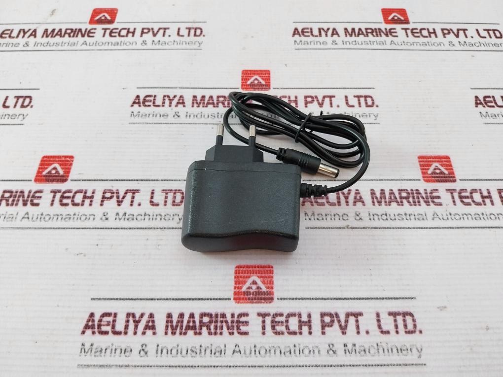 Vga Splitter Vga-2002 2-port 200Mhz Video Splitter With Ac/Dc Adaptor