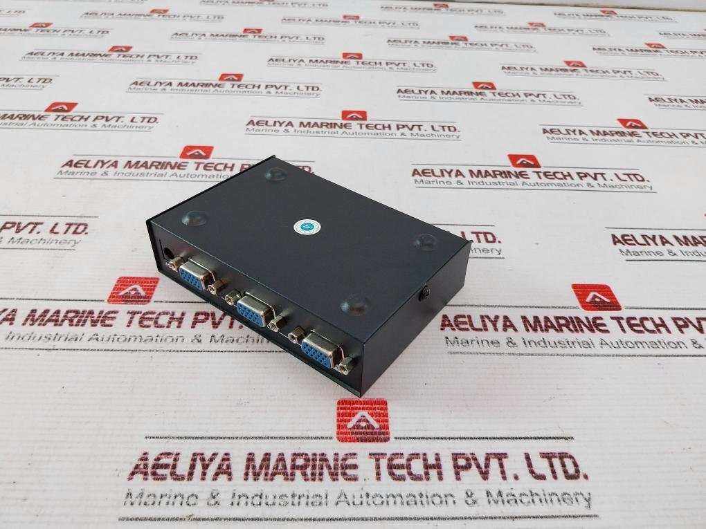 Vga Splitter Vga-2002 2-port 200Mhz Video Splitter With Ac/Dc Adaptor