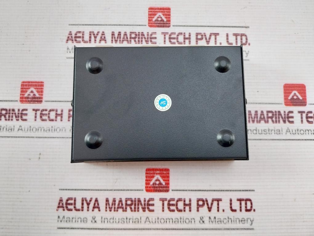 Vga Splitter Vga-2002 2-port 200Mhz Video Splitter With Ac/Dc Adaptor