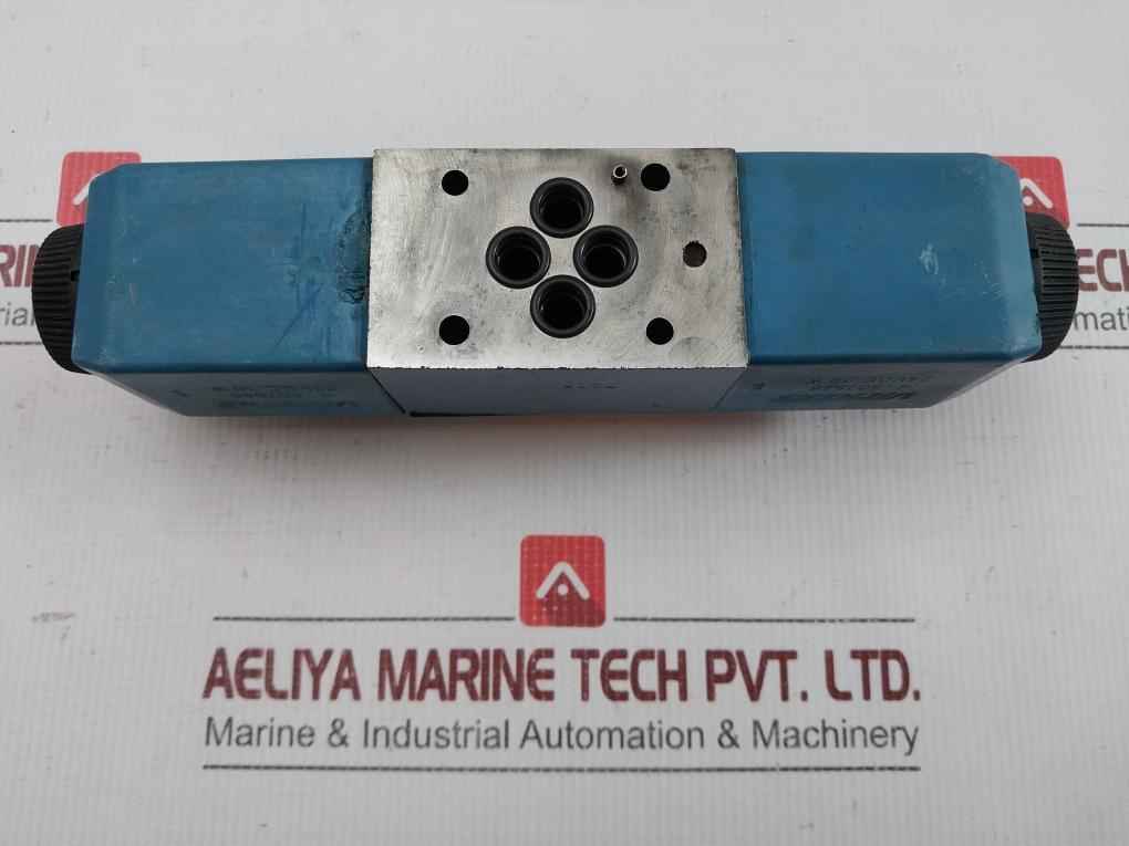 Vickers Directional Control Valve Dg4V 3S 6C Vm U H5 60, 24V Dc 30W