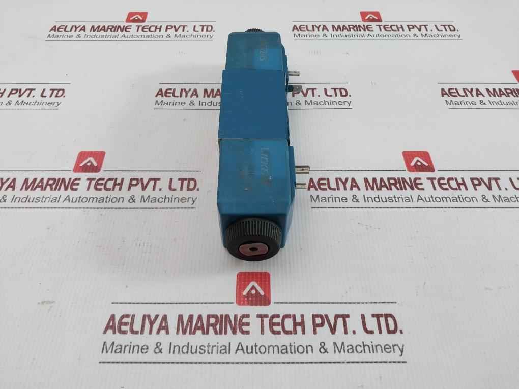 Vickers Directional Control Valve Dg4V 3S 6C Vm U H5 60, 24V Dc 30W