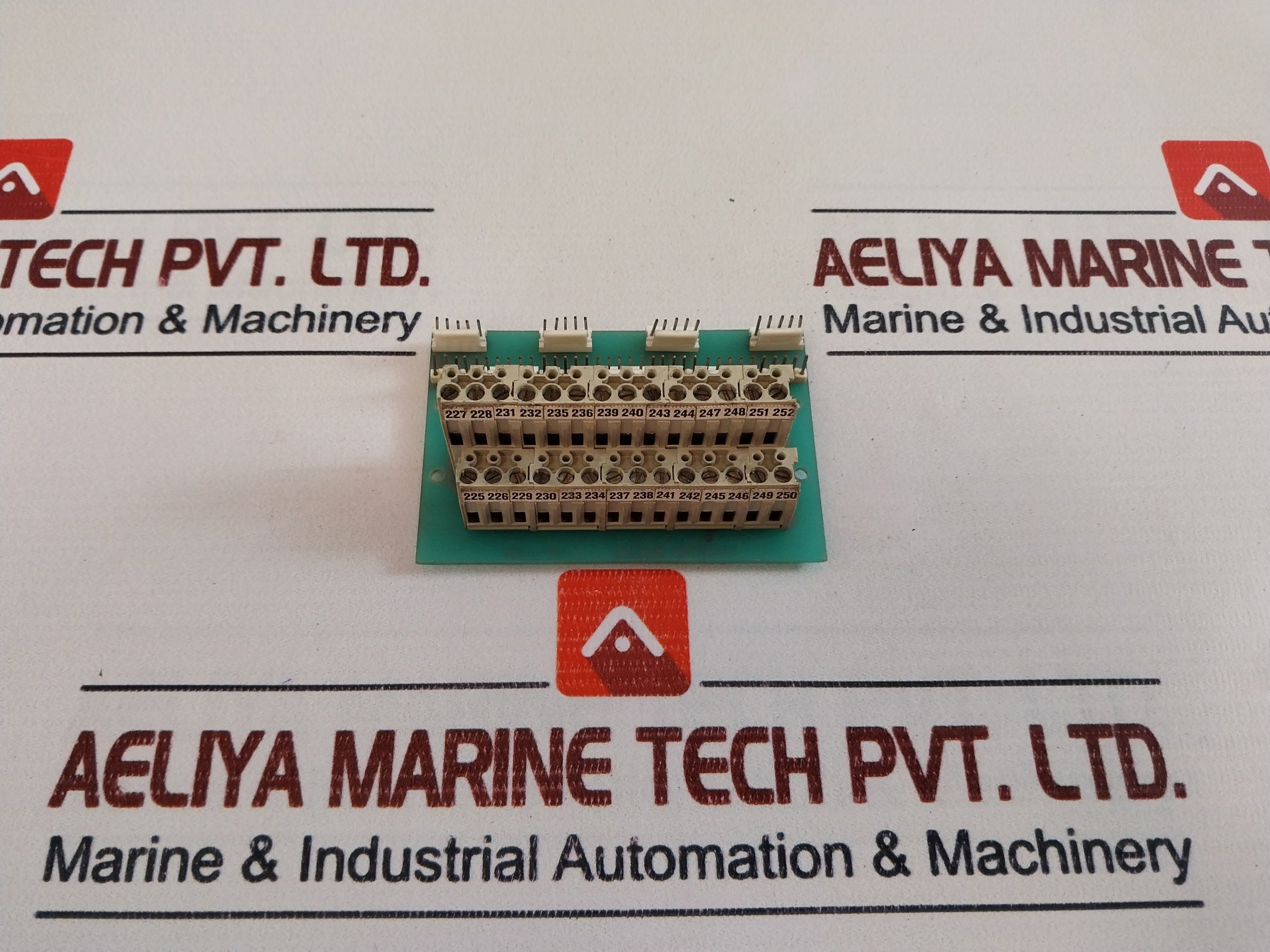 Vingtor Marine Vp-1104 Printed Circuit Board 80 Gm