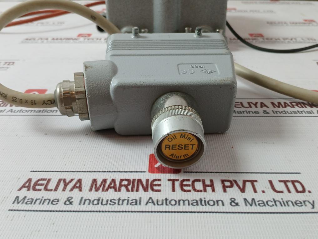 Visatron Vn 215/87 Emc Oil Mist Detector 24Vdc 2A Ip54 60,00 Mmh2O, 33K Ohm