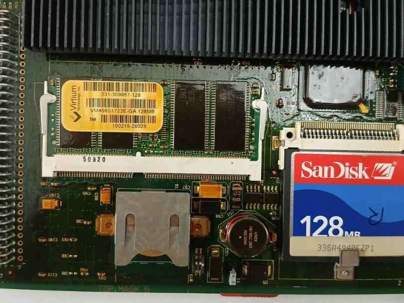 Vmivme-7666-111000 Ge Part No: Is215Ucvgh1A Vme Controller Card
