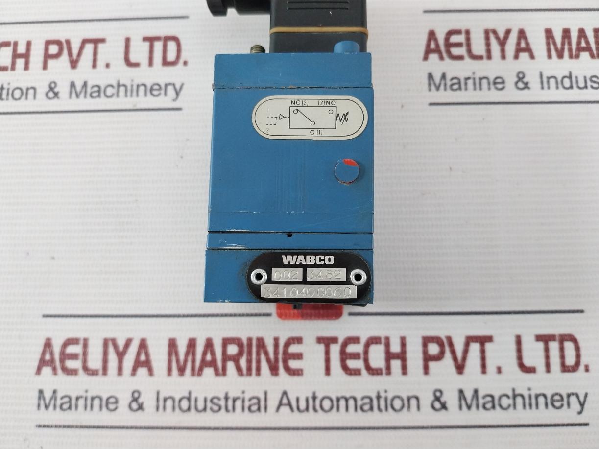 Wabco 3410400060 Pneumatic Pressure Switchn USED