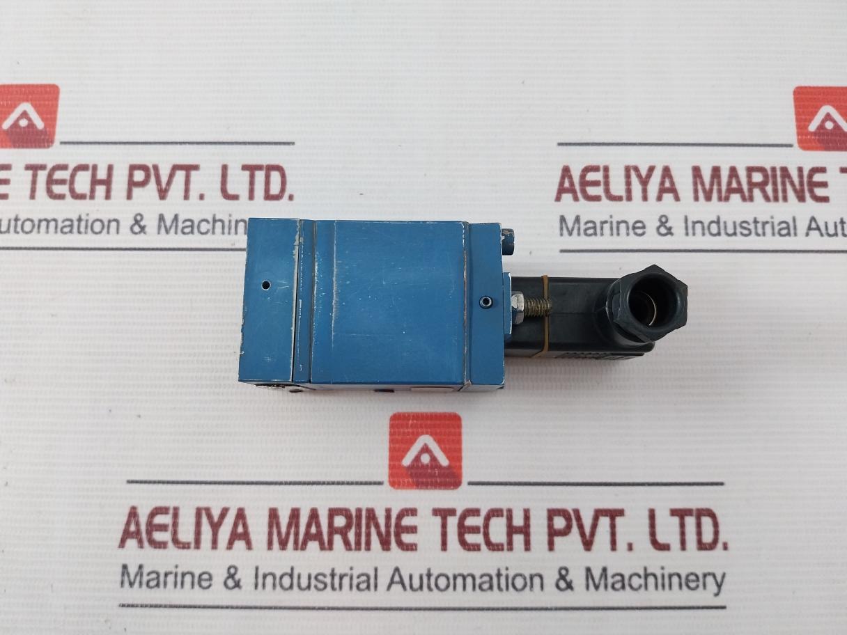 Wabco 3410400060 Pneumatic Pressure Switchn USED