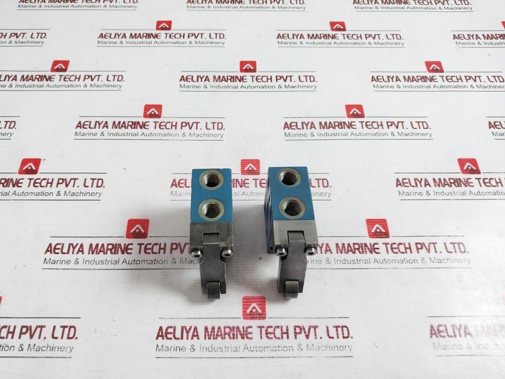 Wabco 3630070000 Roller Lever Pneumatic Directional Valve 002