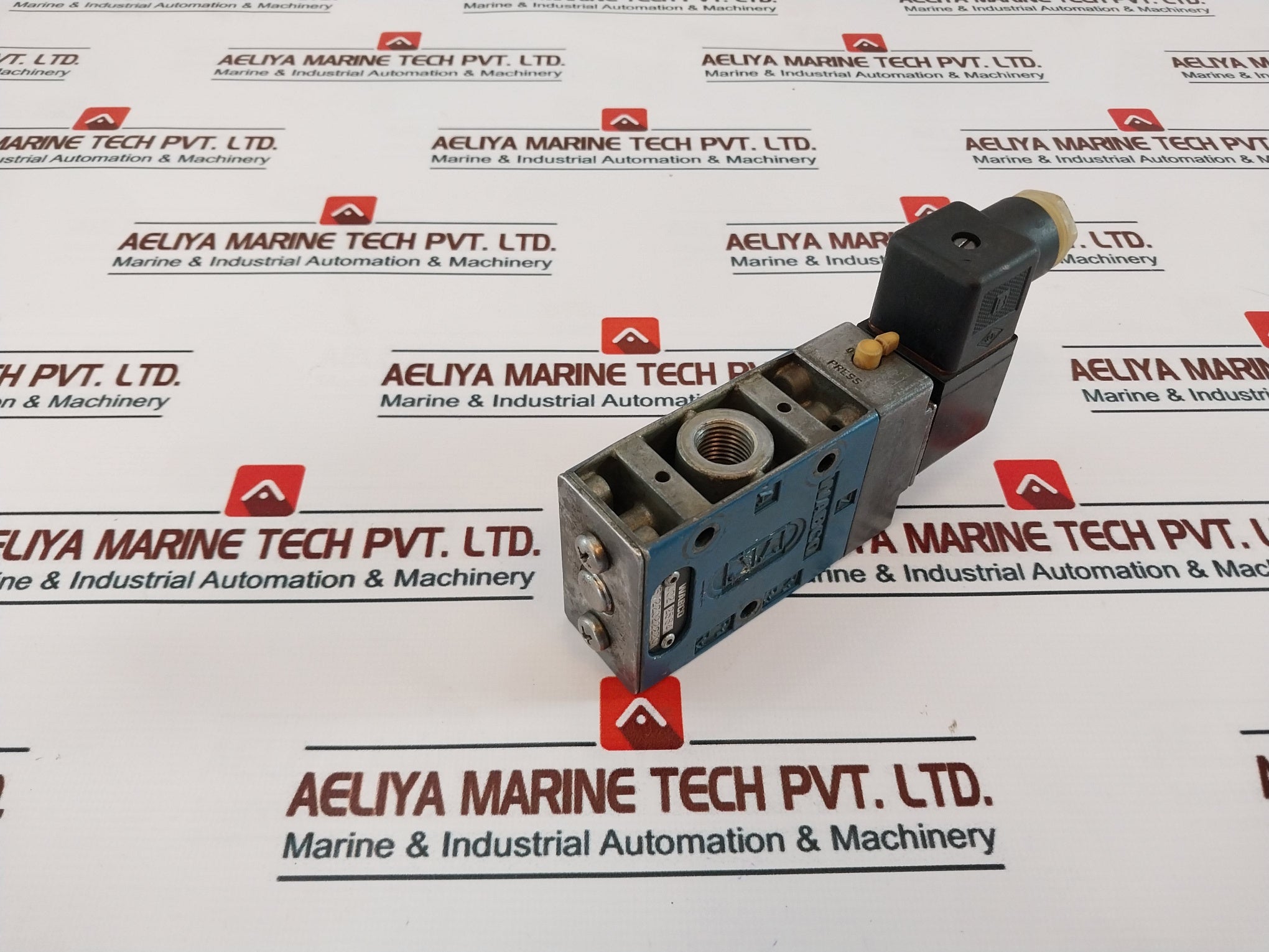 Wabco 5722022220 Solenoid Valve 002 2584
