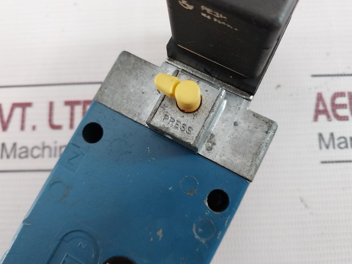 Wabco 572 616 202 0 Pneumatic Valve 187Ma