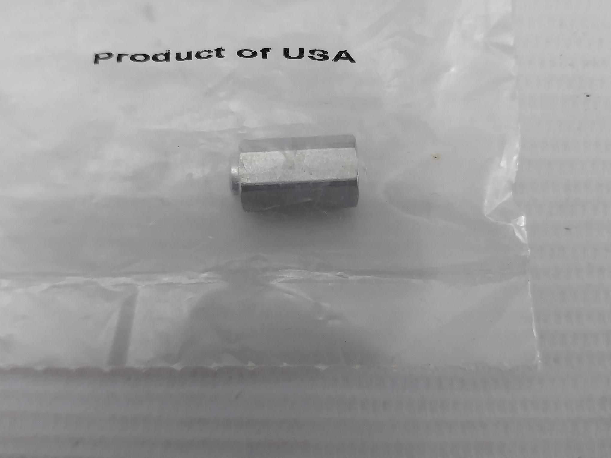 Wat084078 Fm 05 Waters Hex Cap Fitting