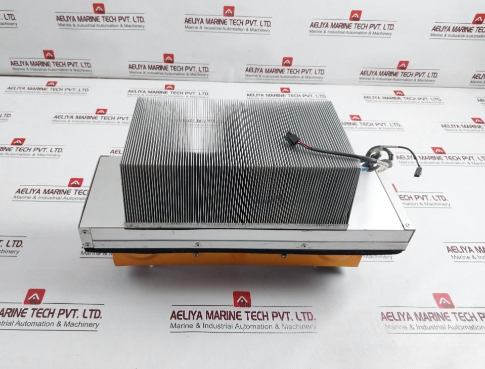 Waters 289001192 Heat/Cooler Engine B823 385150-001