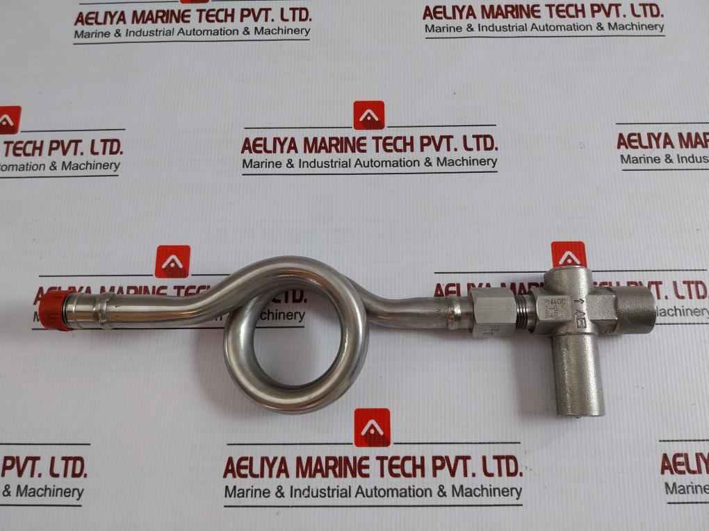 Wika 2-6 Bar Syphons & Connecting Pipe