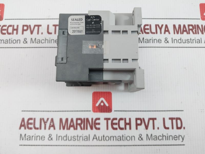 With New Condition Contactor Relay 50-60Hz Hyundai Umx 31