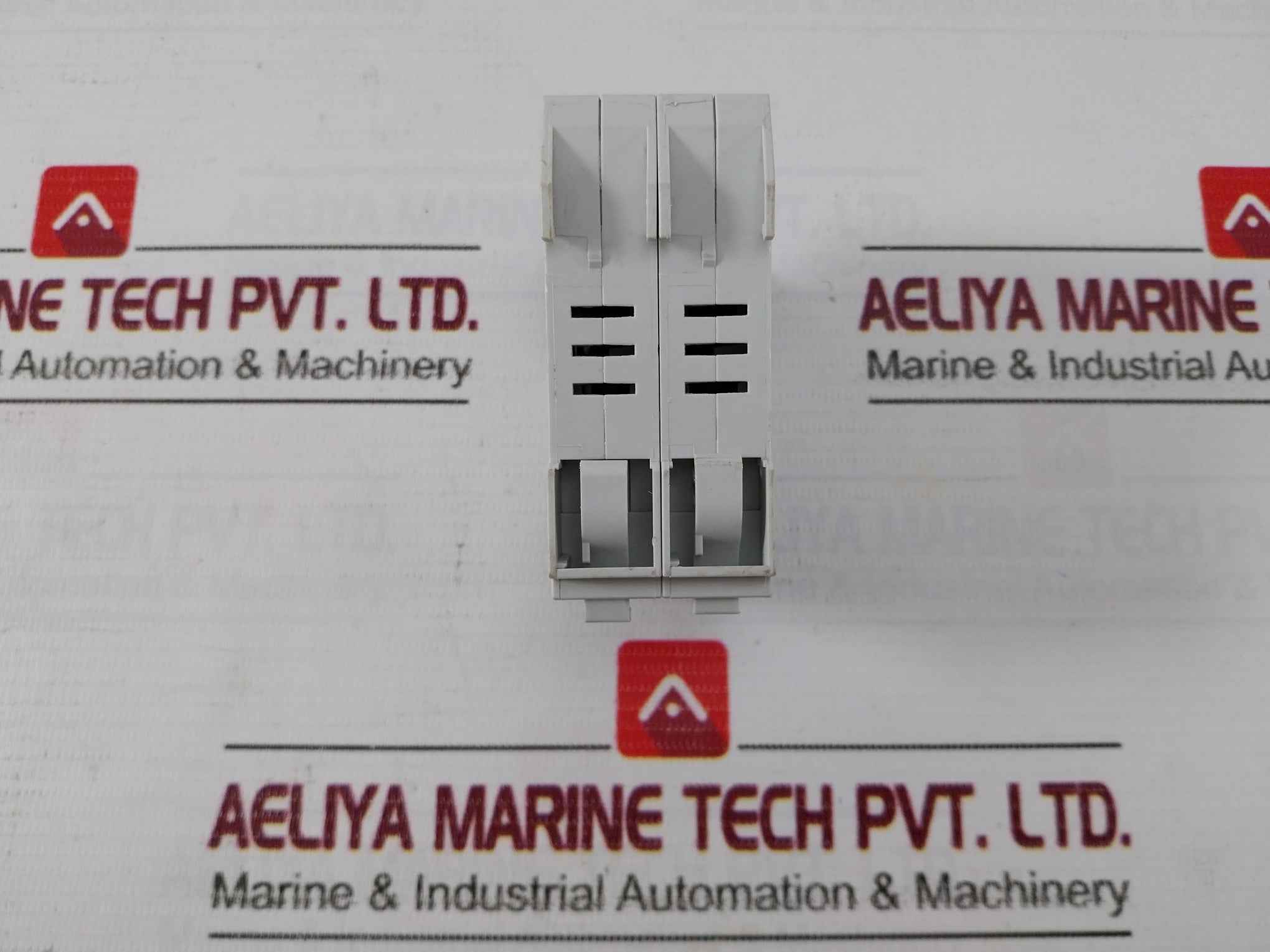 Wohner Aes10X38 Fuse Holder 50/60Hz 60/75C 52W