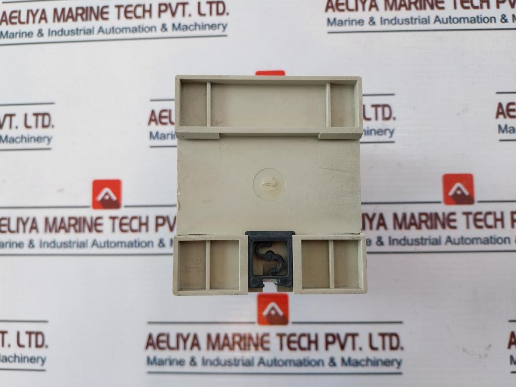 Woodward Seg Xu2-ac Voltage Relay 19-750 Vdc