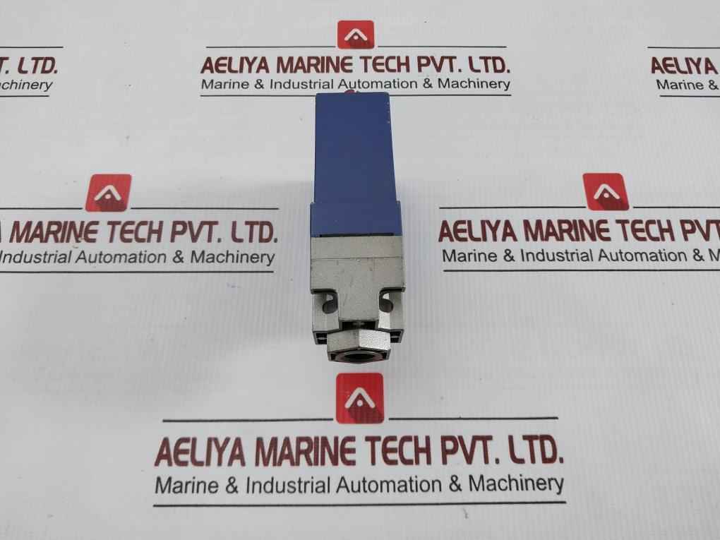 Xmlb010A2S12 Pressure Switch Telemecanique 10,2-145 Psi 0,7-10 Bar