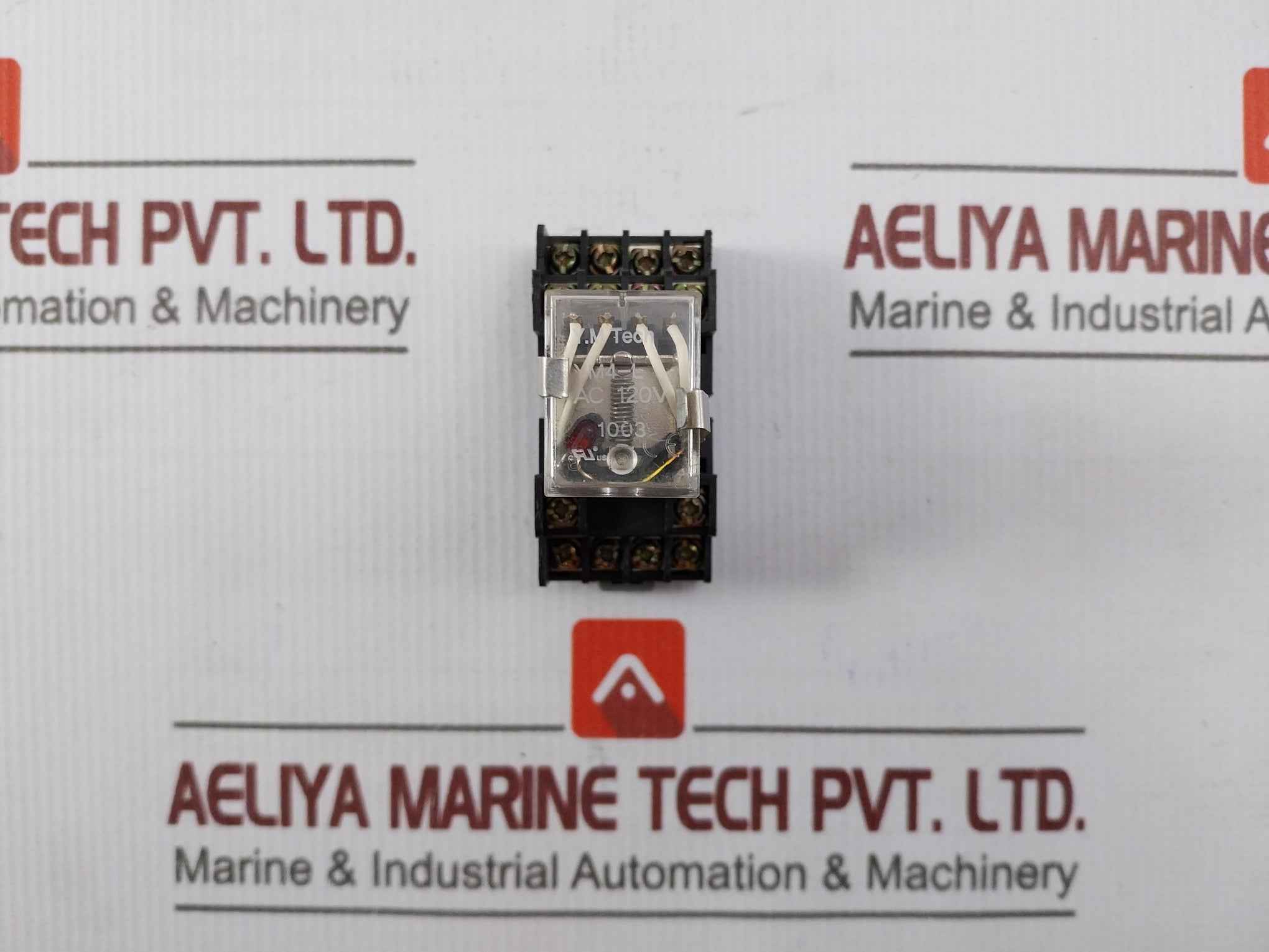 Y.M. Tech Ym4-l Relay With Base 10A 300Vac