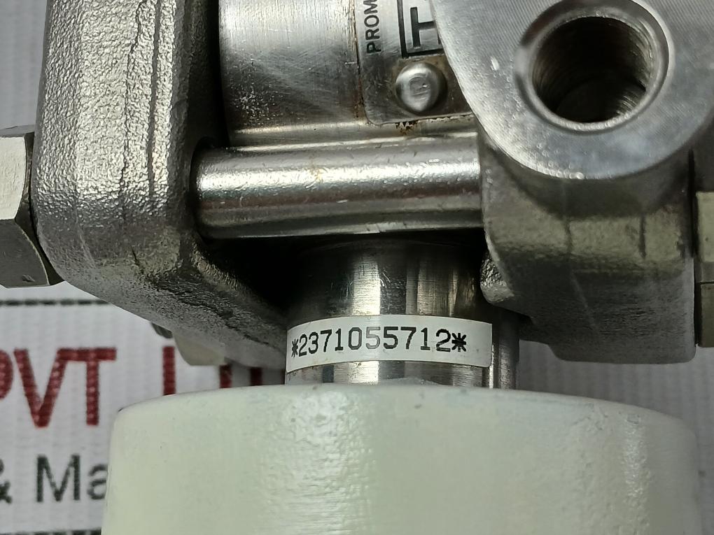 Yamatake-11-42-Vdc-Differential-Pressure-Transmitter-Jtg940A-1E1A2-cxxx1-t1-209086-10