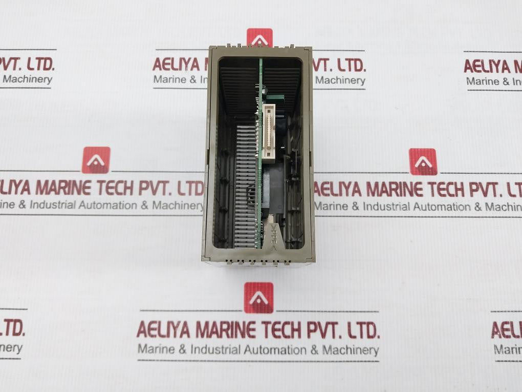 Yamatake-Input-Output-System-Extension-Module-Dc24v-80ma-Hd-Cext11-2