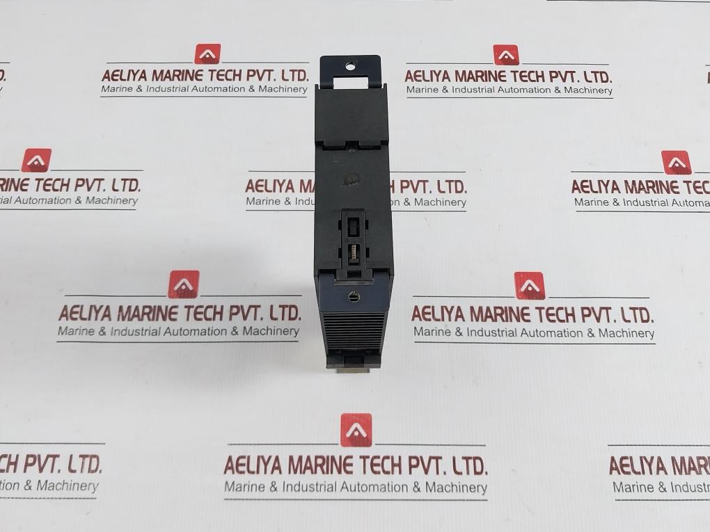 Yamatake-Signal-Isolator-Controller-Dc24V-J-sip50-22-209813-3