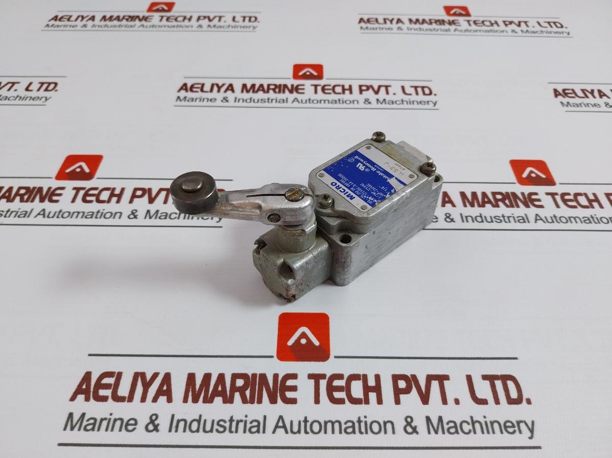 Yamatake-honeywell 1Ls3-j Limit Switch 10A-125 250-480Vac 1/2 Hp