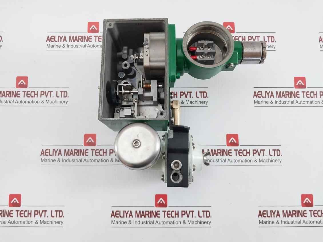 Yamatake-honeywell I/P Converter Input 4-20Madc 1.4 Kgf/Cm2 Kux113-xm11Ax-7