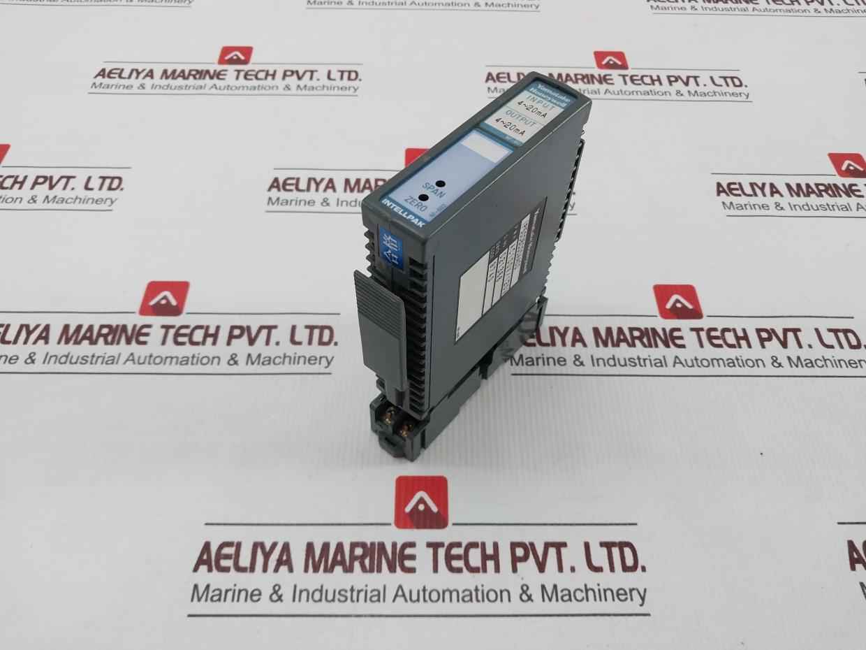 Yamatake-honeywell Ip50Dbc00Aa00 Corporation Signal Distributor Converter 120V