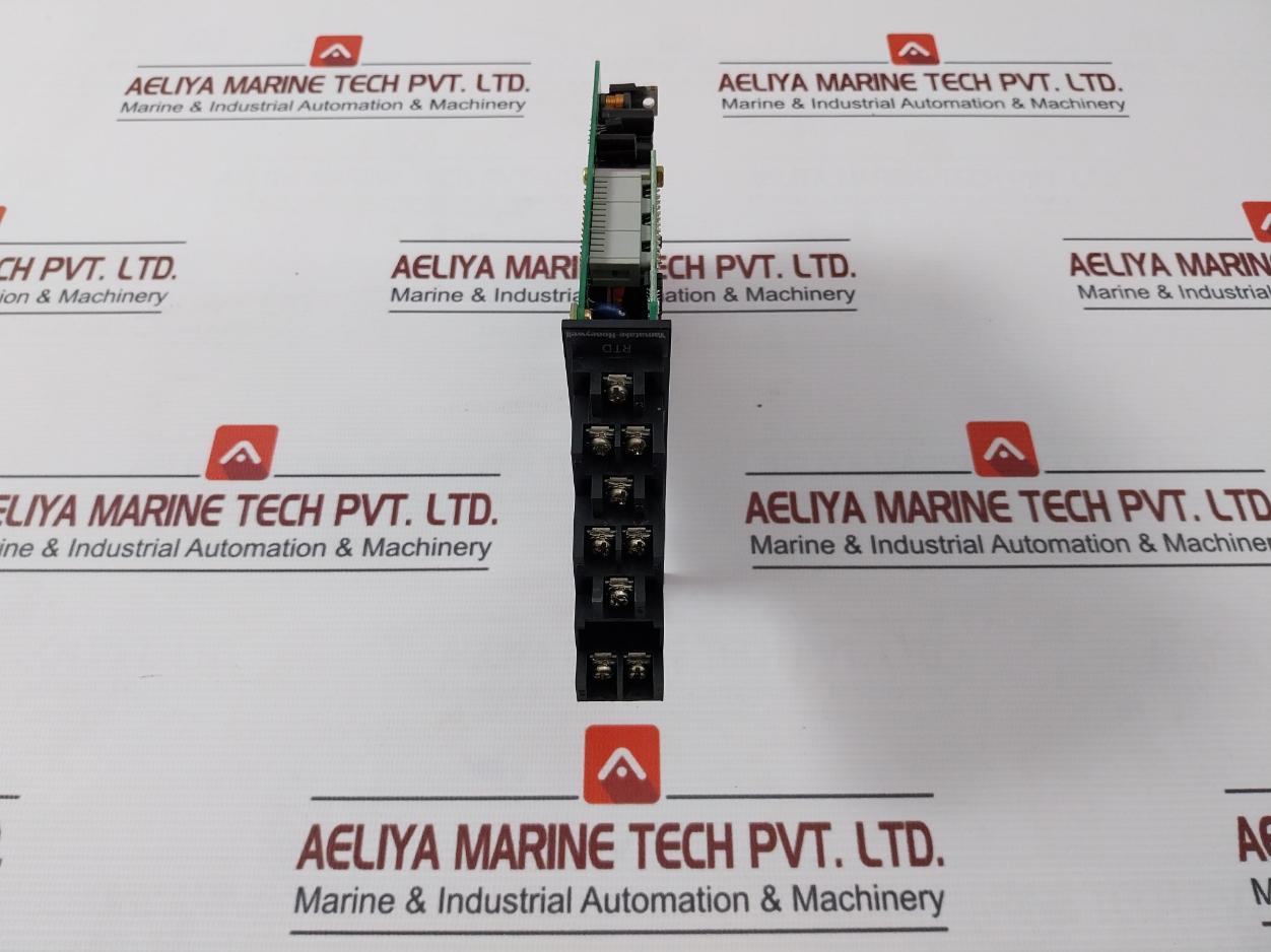 Yamatake-honeywell J-srv80Z-021 Tiat01 Analog Input Module Dc24V 4-20Ma