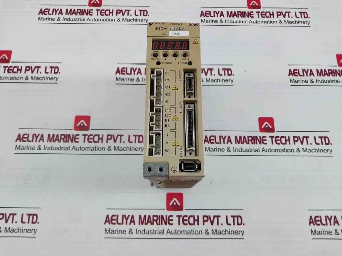 Yaskawa Electric Sgdm-01Ada Servo Drive 200-230V 50/60Hz 0-55°C