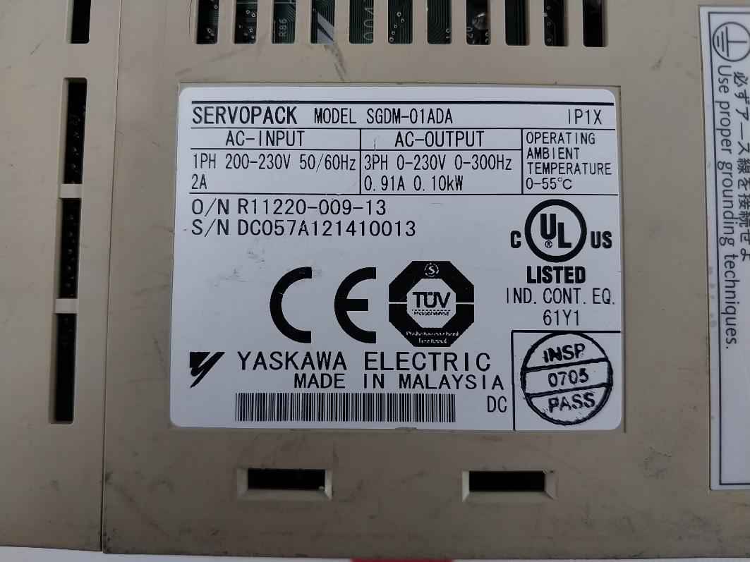 Yaskawa Electric Sgdm-01Ada Servo Drive 3Ph 0-230V 0-300Hz 0-55°C