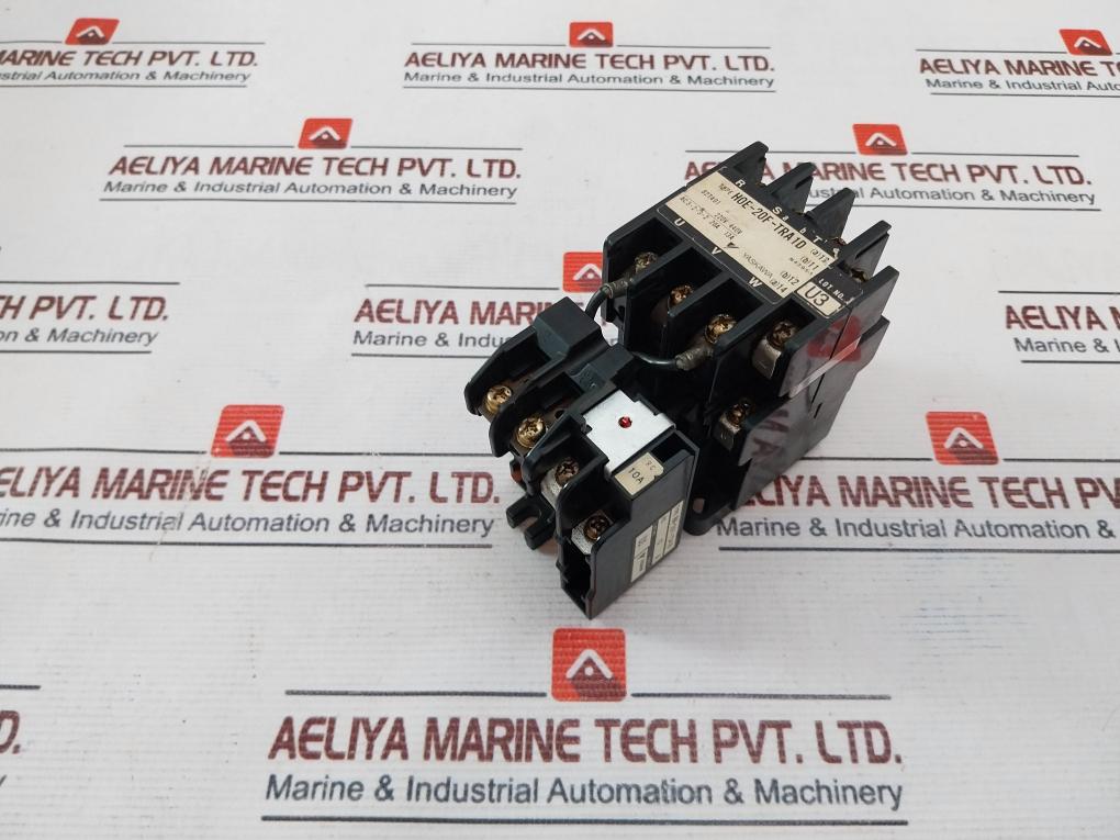 Yaskawa H0E-20F-tra1D Magnetic Contactor 200-220V 60Hz
