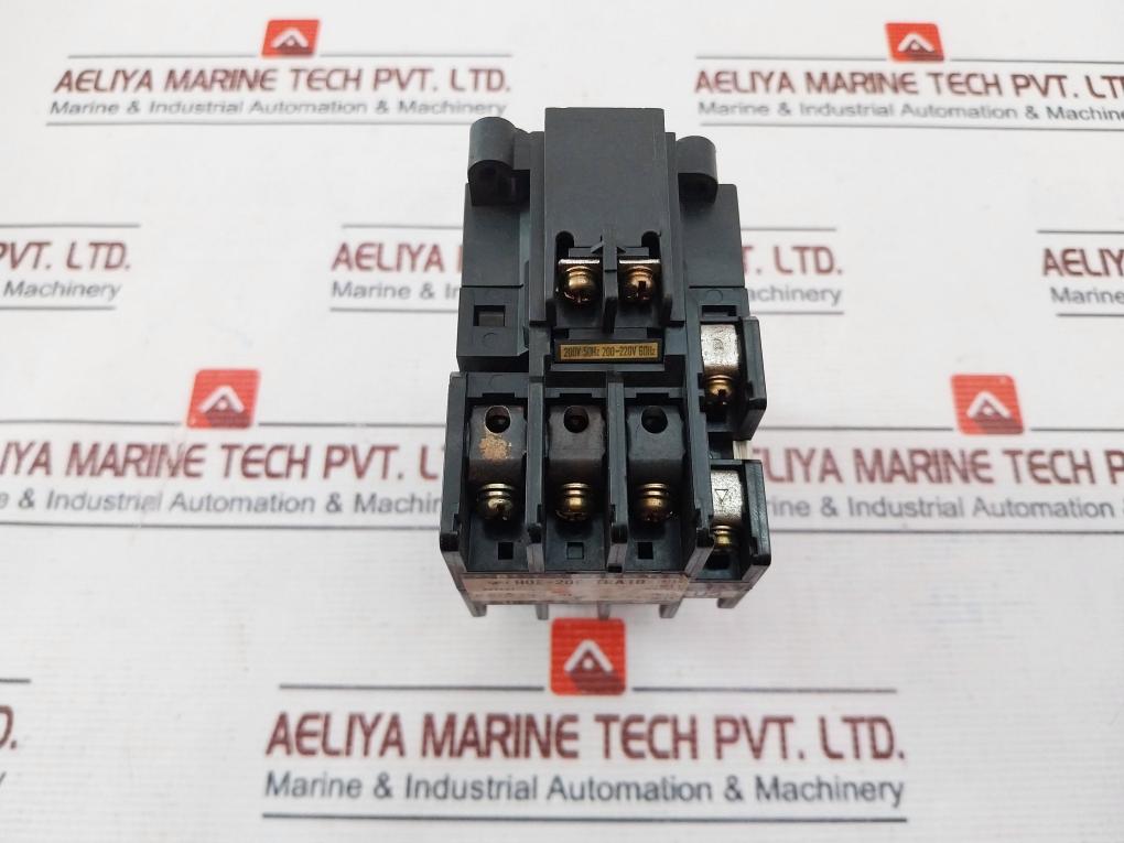 Yaskawa H0E-20F-tra1D Magnetic Contactor 200-220V 60Hz