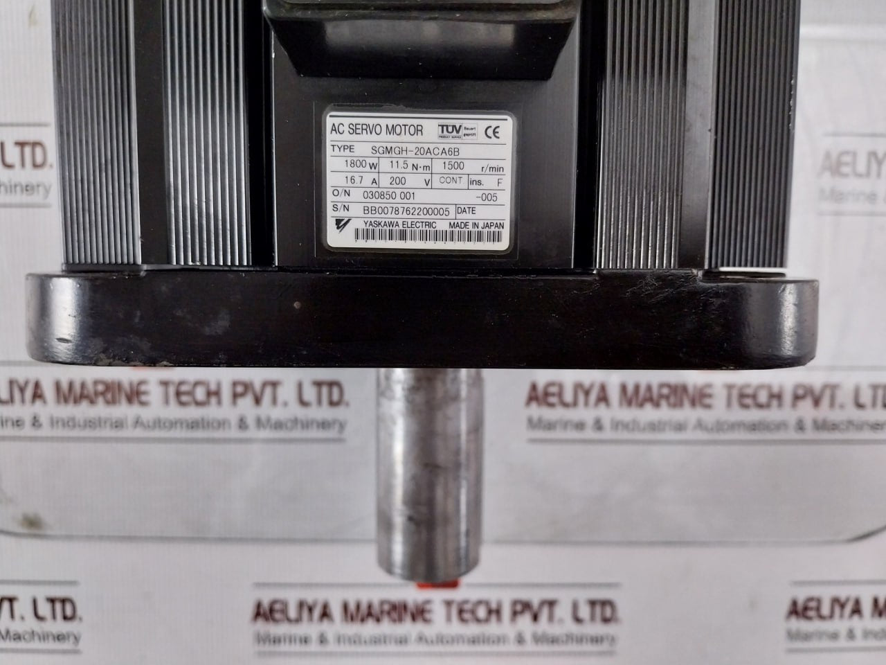 Yaskawa Sgmgh-20Aca6B Ac Servo Motor 1800W 16.7A Utsih-b17Cc