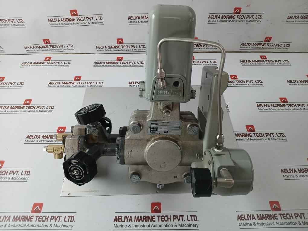 Yokogawa Y/15A1-lk1/L/Gas-fp/Ld/Cal-p Pneumatic Pressure Transmitter 3.5 Mpa