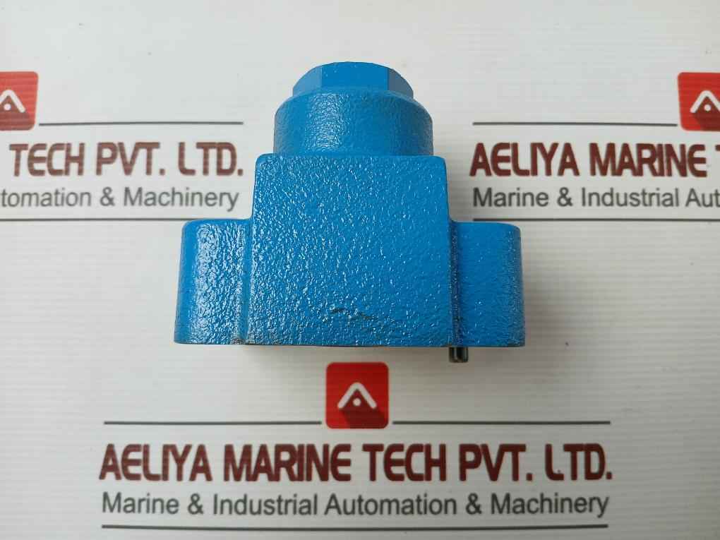 Yuken Right Angle Check Valve Model: Crg-03-04-50