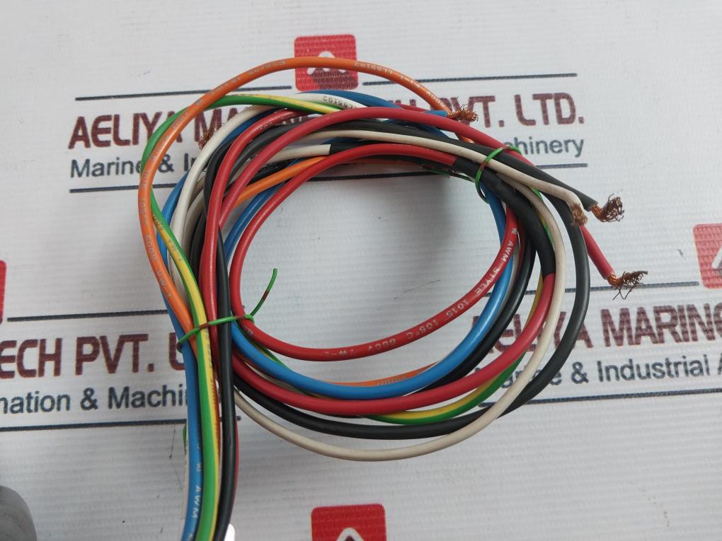 Zellweger Analytics 2108B2001 Searchpoint Optima Plus Infrared Point Detector