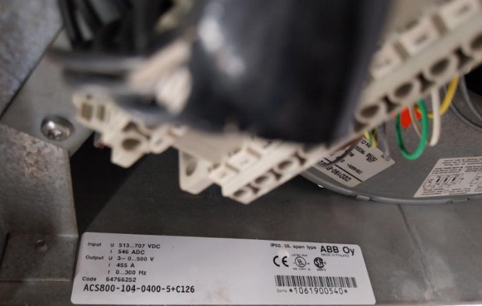 Abb Acs800-104-0400-5+c126 Inverter Drive Module 513-707 Vdc