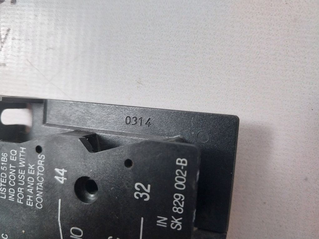 Abb Cal16-11B Auxiliary Contact Block 10A 600V Ac