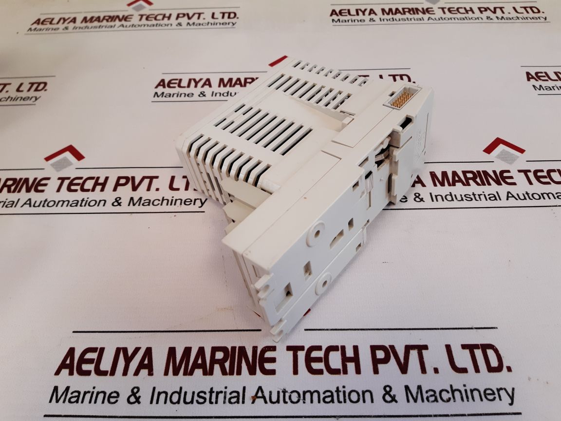 Abb 3Bse013230R1 Input Module 3Bse008508R1 Di810 Pr G 24V Tu810V1