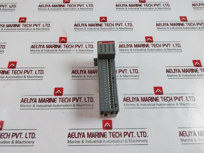 Abb Do573 Digital Output Module 240Vac 2A 1Sap231300R0000