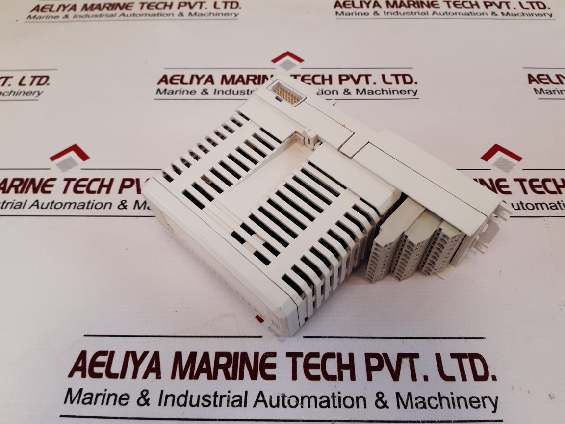 Abb Do810 3Bse008510R1 Pr:D Digital Output Module 3Bse013230R1