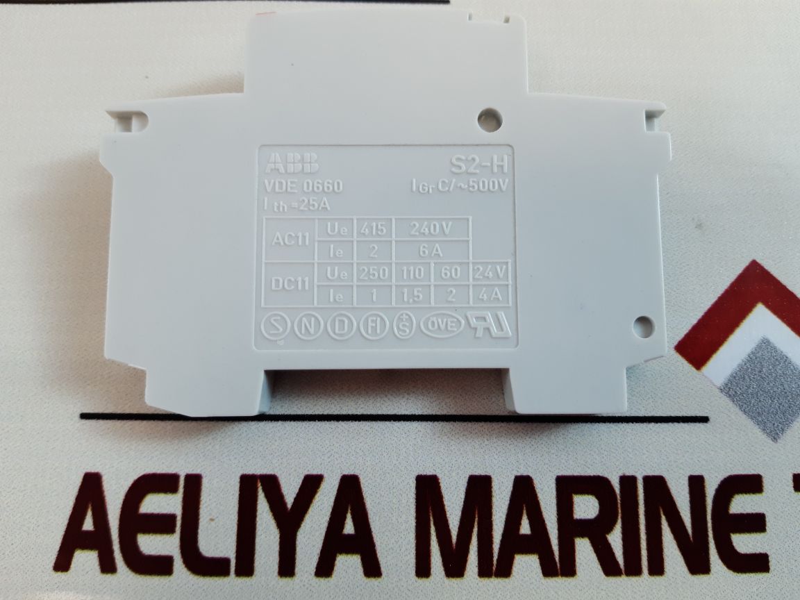 Abb S2-h Auxiliary Switch 240V 6A Vde 0660