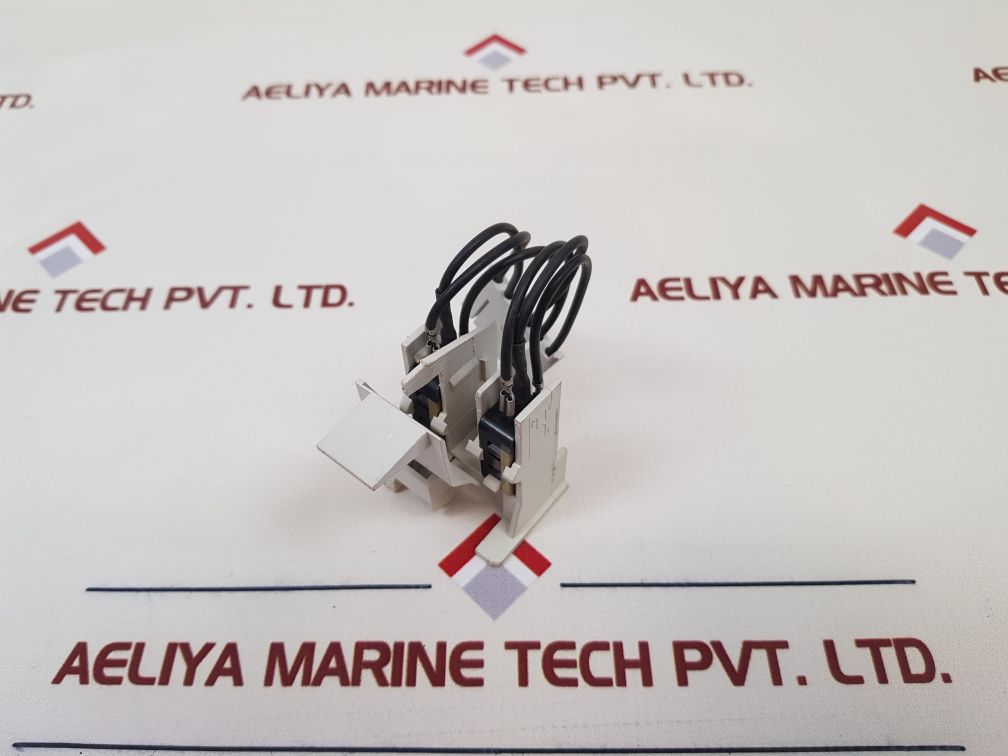 Abb Sace Isomax S Auxiliary Contact And Connector 1Sd Ao 23332 R1