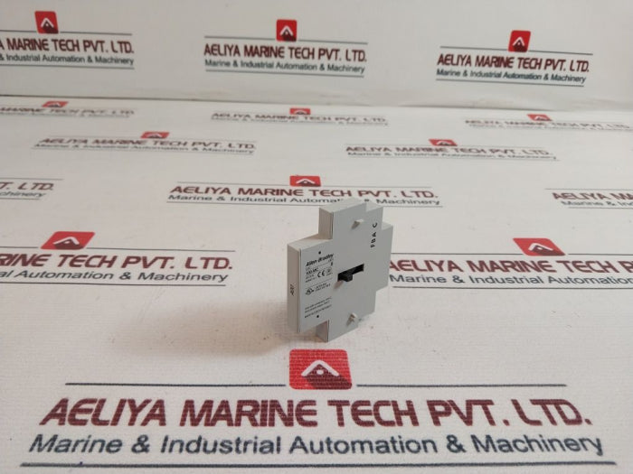 Allen-bradley 100-mca00 Mechanical Interlock 09Mc08020