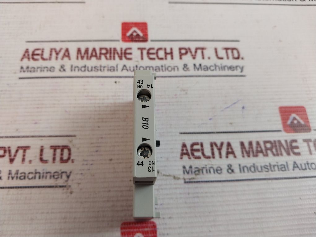 Allen-bradley 100-sb10 Auxiliary Contacts Side Mount 10A 600Vac