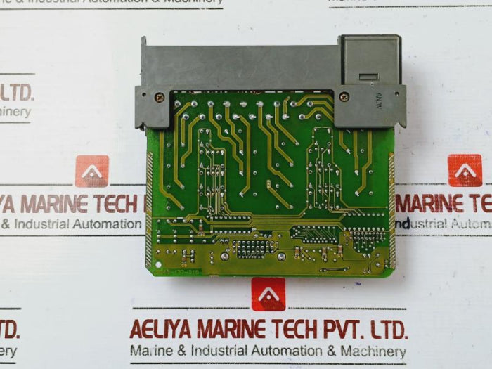 ALLEN-BRADLEY 1746-OW16 SLC 500 16 Point Digital Output Module Relay