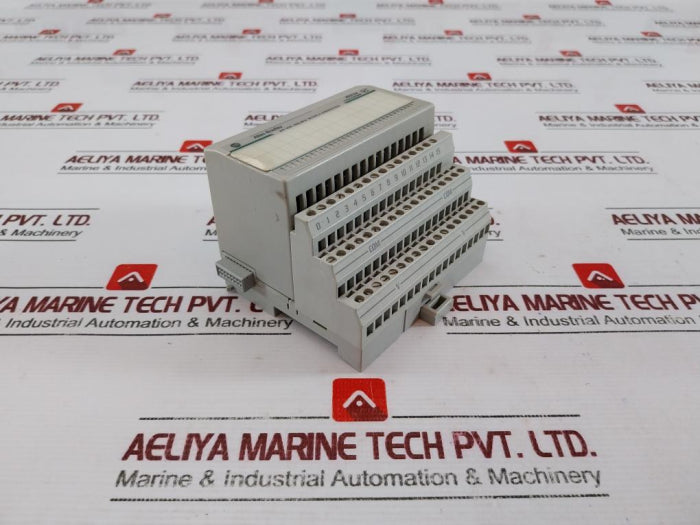 Allen-bradley 1794-0832P Flex I/O 24Vdc Source Output-protected
