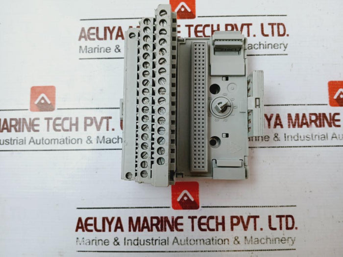 Allen-bradley 1794-tb2 Flex I/O Terminal Base Unit 1935600000