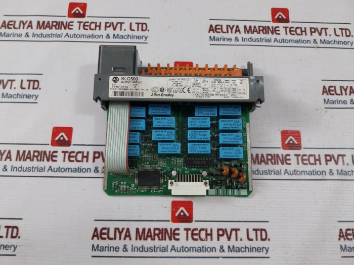 Allen-bradley Slc500 Output Module 5-265 Vac 50/60Hz
