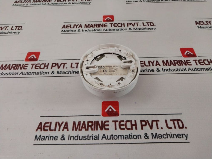 Apollo 55000-121 Apo Heat Detector 9-33Vdc 57?C